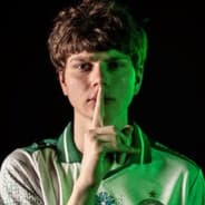 Avatar of player ḴȐȺŠȂṼḈĤỈḰ